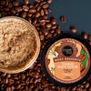 Textura del exfoliante Organic Shop Vanilla Latte con granos de café